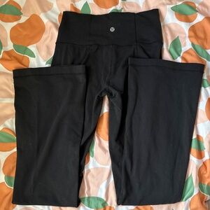 Lululemon Black Groove Pant III Yoga Pants